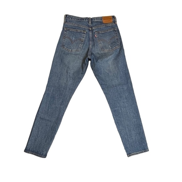 Levi Premium Wedgie Straight High Rise Button Fly. Blue Size 26 #789 - Picture 8 of 13